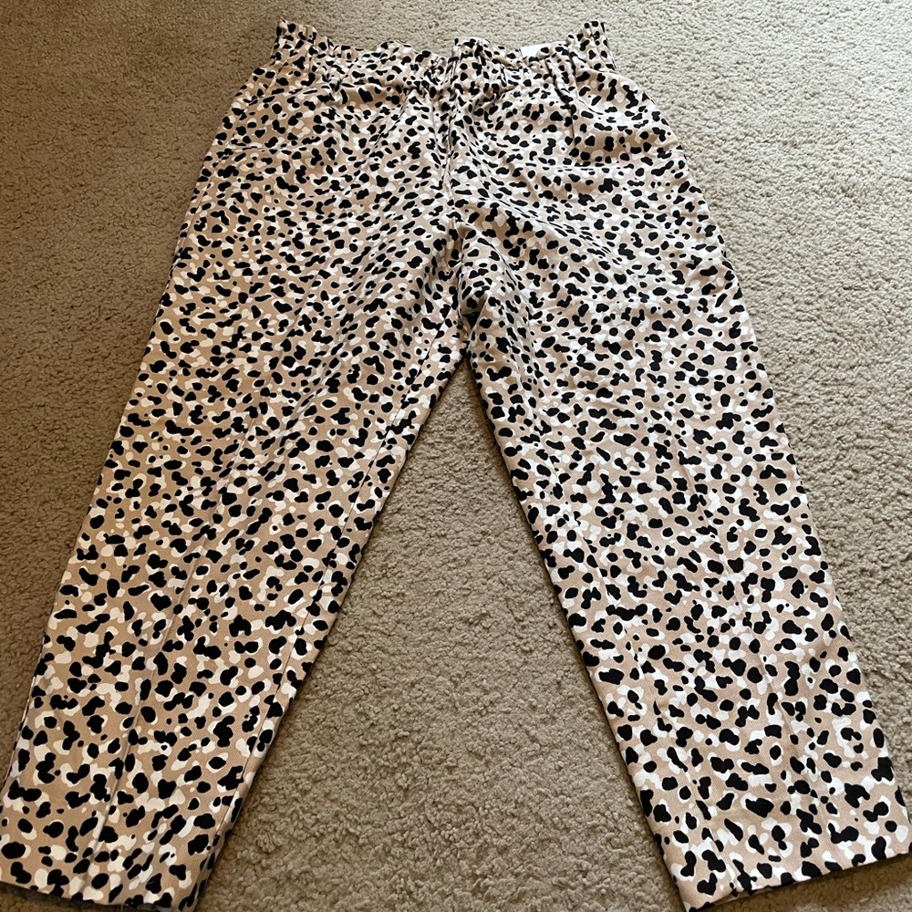 SZ:LP Ann Taylor leopard paperbag ankle pants